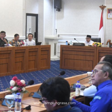 Ketua DPRD Provinsi Lampung dan Gubernur Lampung Ikuti Rapat Kesiapan Angkutan Lebaran 2026