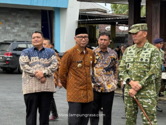 Ketua DPRD dan Gubernur Lampung Sambut Kunjungan Kerja Reses Komisi I DPR RI di Lampung