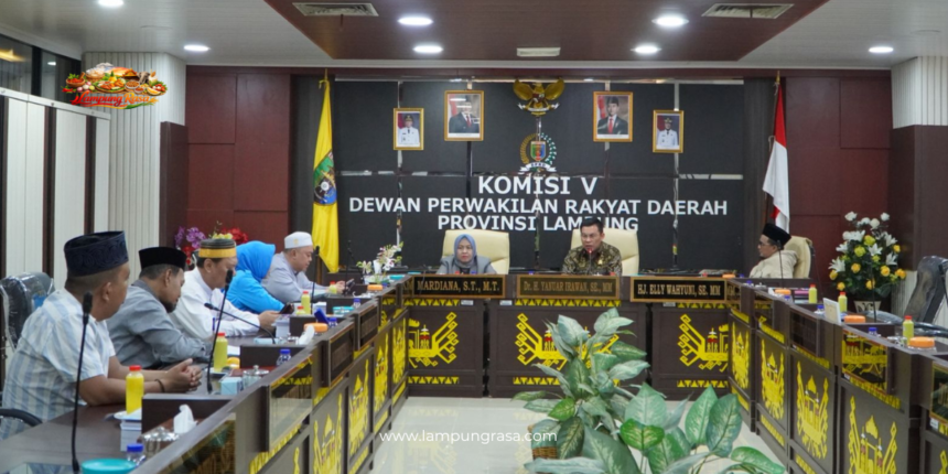Komisi V DPRD Provinsi Lampung menerima audiensi dari Forum Lampung Anti-LGBT