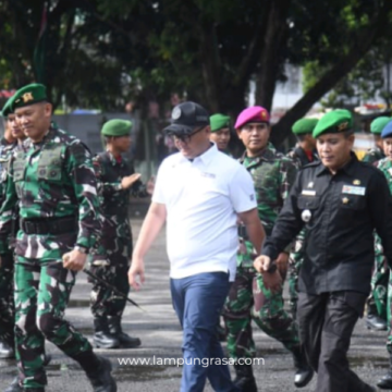 Ketua DPRD Provinsi Lampung, Ahmad Giri Akbar, menghadiri Acara Gerak Jalan dan Upacara Peringatan Hari Juang Infanteri ke-77 Tahun 2025 yang diselenggarakan oleh TNI AD KODIM XXI/Radin Inten
