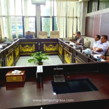 Badan Pembentukan Peraturan Daerah (Bapemperda) DPRD Provinsi Lampung kembali menggelar Rapat Dengar Pendapat (RDP)
