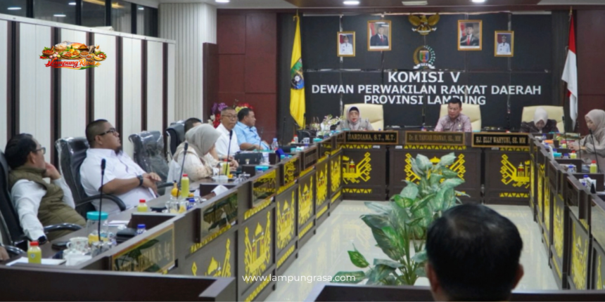 Komisi V Dewan Perwakilan Rakyat Daerah (DPRD) Provinsi Lampung memperkuat fungsi pengawasan terhadap pelaksanaan Penerimaan Peserta Didik Baru (PPDB)