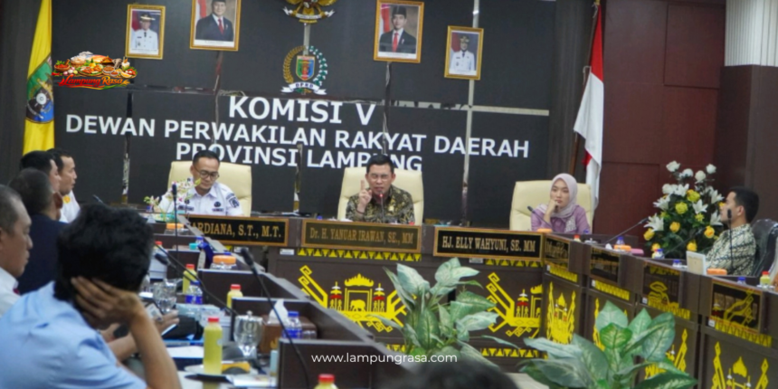 DPRD Provinsi Lampung menerima audiensi dari Dewan Pimpinan Daerah Federasi Serikat Pekerja Transport Indonesia–Konfederasi Serikat Pekerja Seluruh Indonesia (DPD F-SPTI–KSPSI) Provinsi Lampung